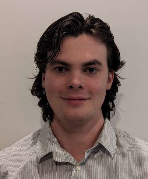 headshot.SeanHarris headshot.SeanHarris